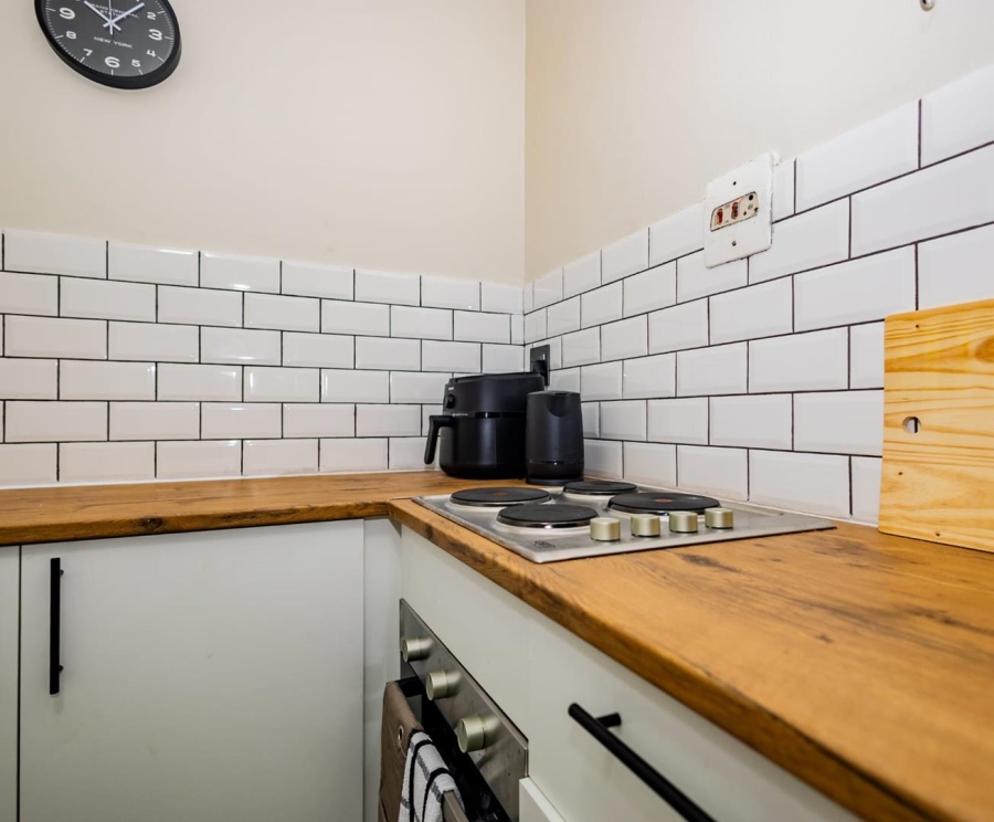 To Let 3 Bedroom Property for Rent in Protea Heights Western Cape